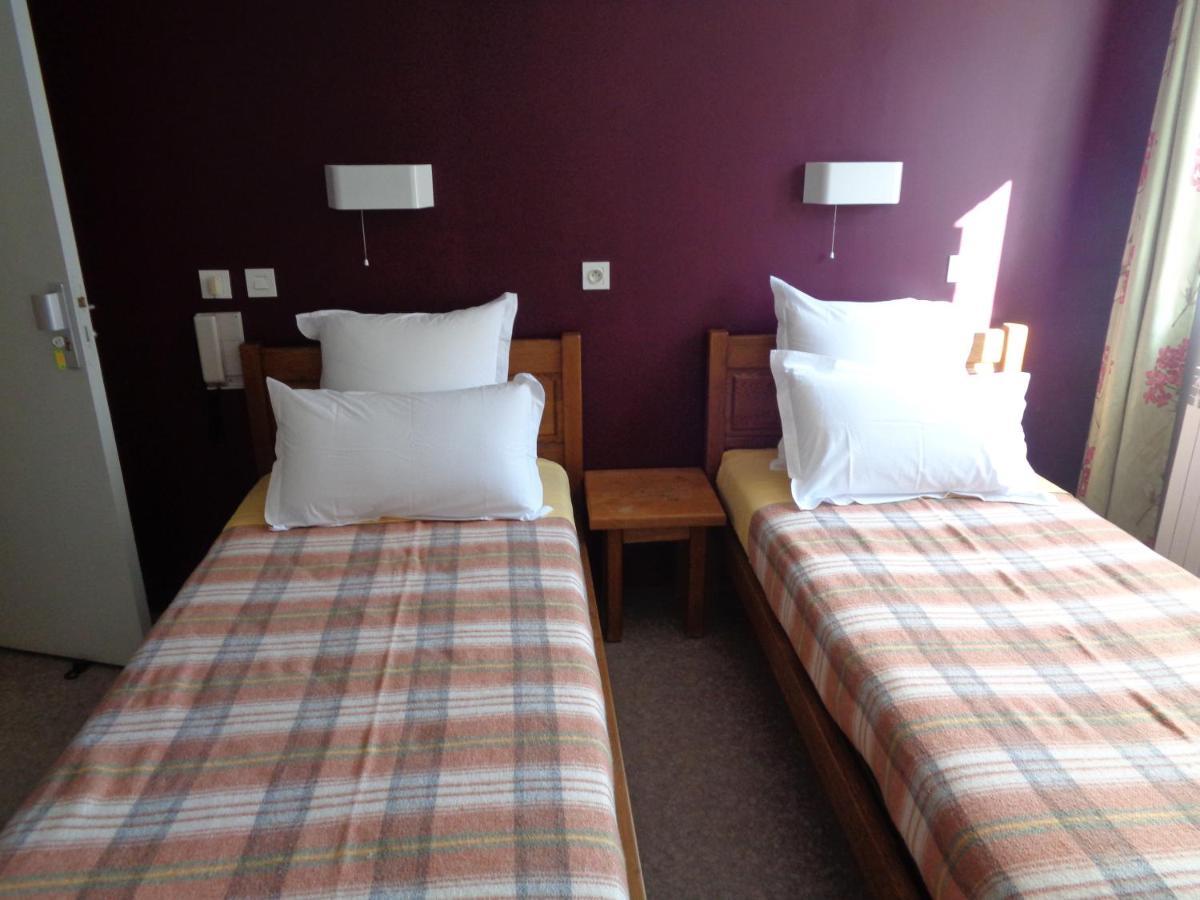 Auberge Des Genets D'Or Ranchal ภายนอก รูปภาพ
